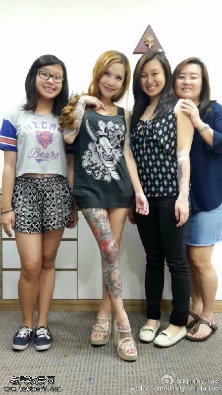 漂亮美丽的姐们花纹身图案