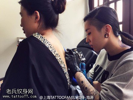 超酷的纹身师纹身图案