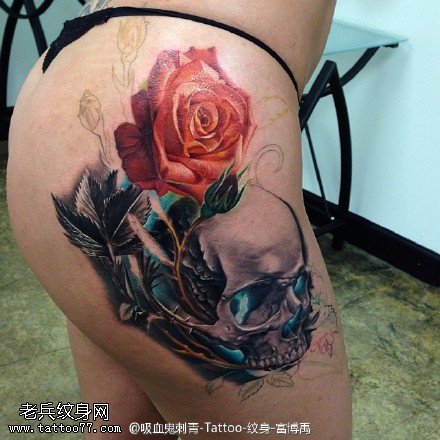 火红性感玫瑰纹身图案
