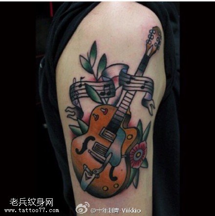 彩绘音乐风小提琴纹身图案