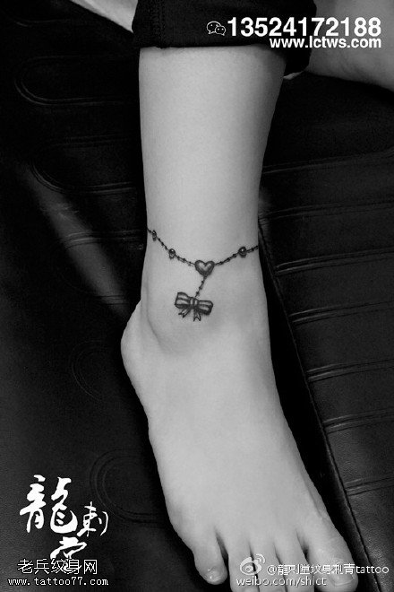 精致的脚链纹身图案