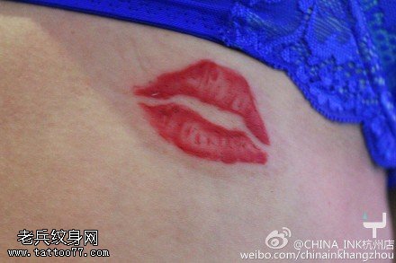 性感的红唇纹身图案