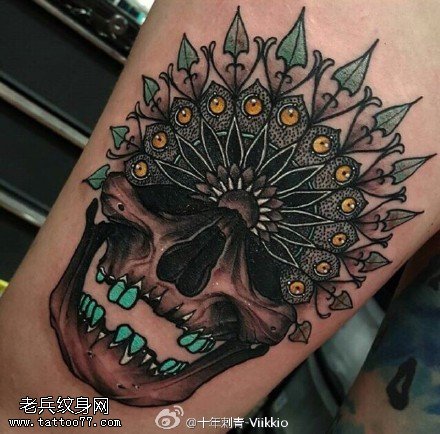 彩绘印第安骷髅纹身图案