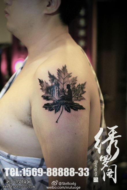 经典枫叶里的风景纹身图案