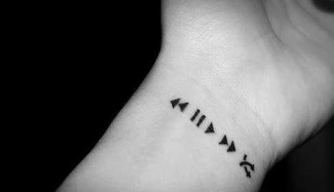 创意播放器按钮纹身图片