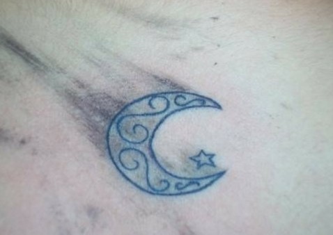 简易月亮星纹身作品图片
