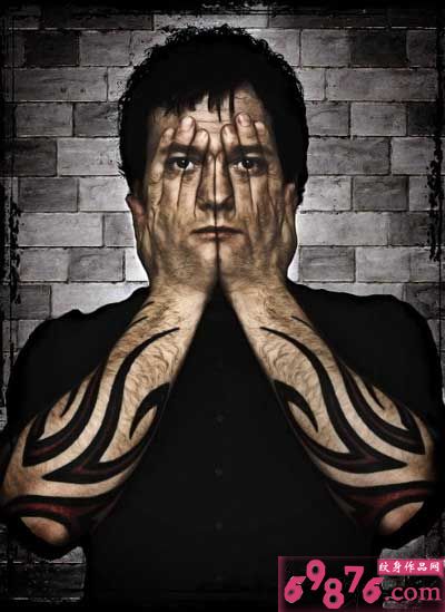 手臂上人脸纹身图案图片