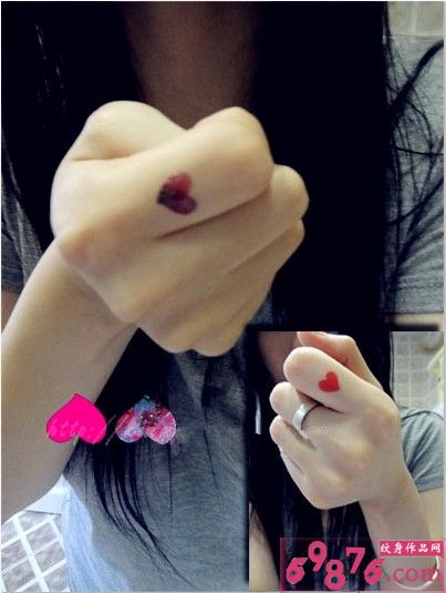 女生手指个性红心纹身图片