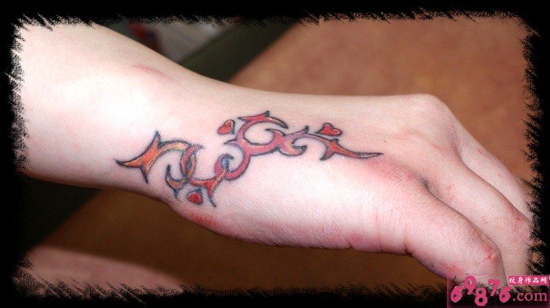 手背创意图腾刺青图案图片