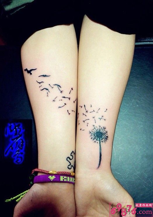 飞舞的蒲公英小鸟刺青图片