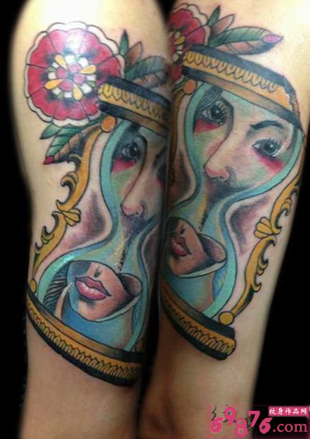 美女沙漏头像纹身图片