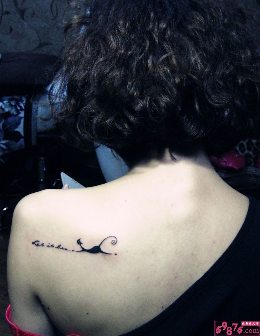 小清新英文猫咪纹身图片