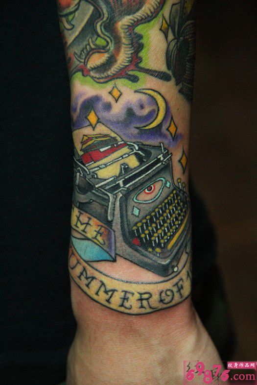 复古打印机花臂纹身图片