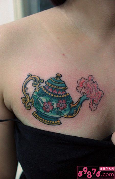 魔法茶壶胸口纹身图片