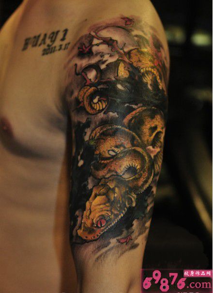 传统霸气大蟒蛇纹身图案图片