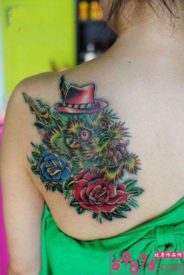 创意动物玫瑰纹身图片