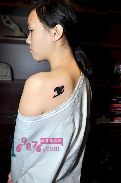 小美女妖精的尾巴纹身图片