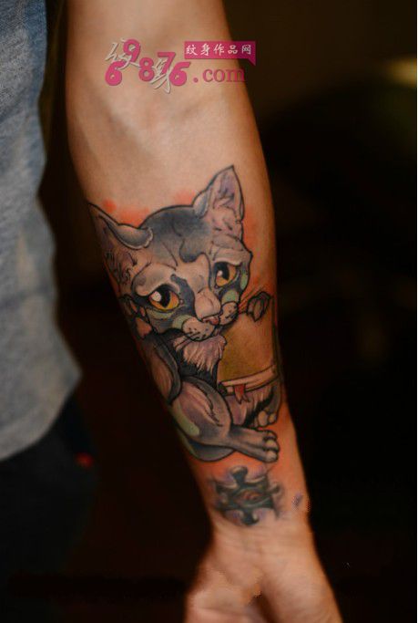 卖萌读书的喵星人纹身图片