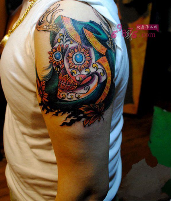 墨西哥花骷髅男生纹身图片