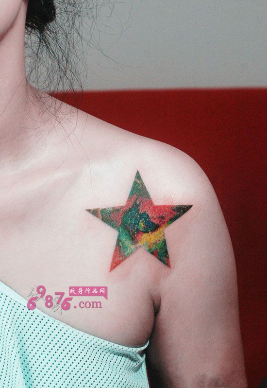 星空星星香肩纹身图片