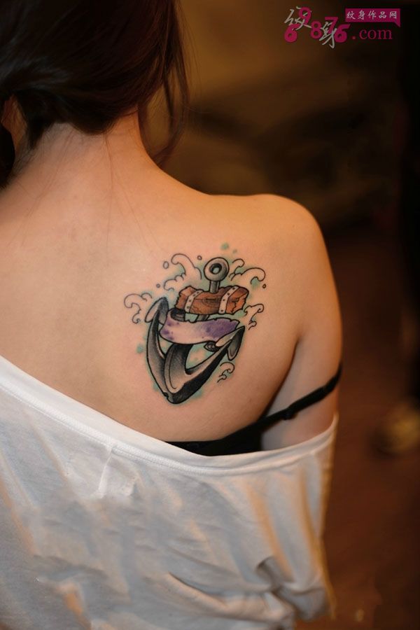 美女香肩School小船锚纹身图片