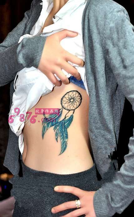 性感侧腰捕梦网纹身图片