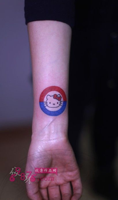 创意kitty猫印章手腕纹身图片