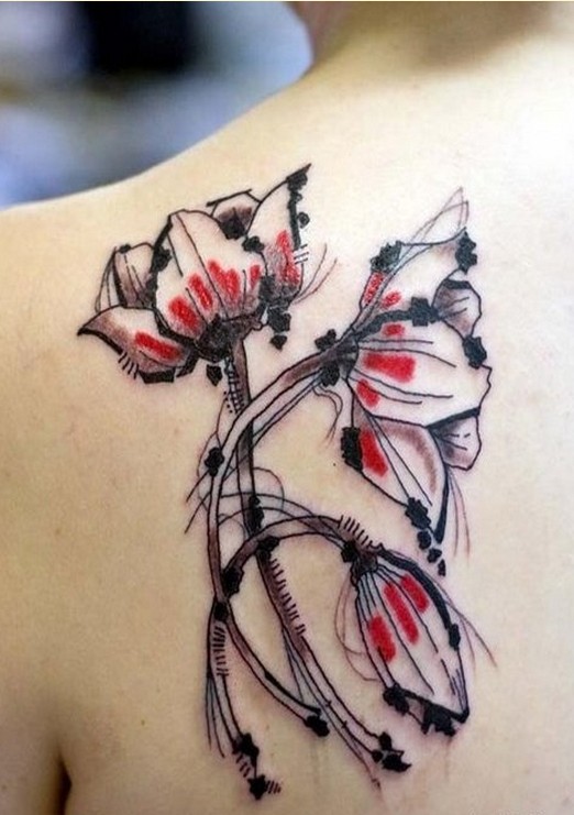 一款彩色肩背花纹身图案图片