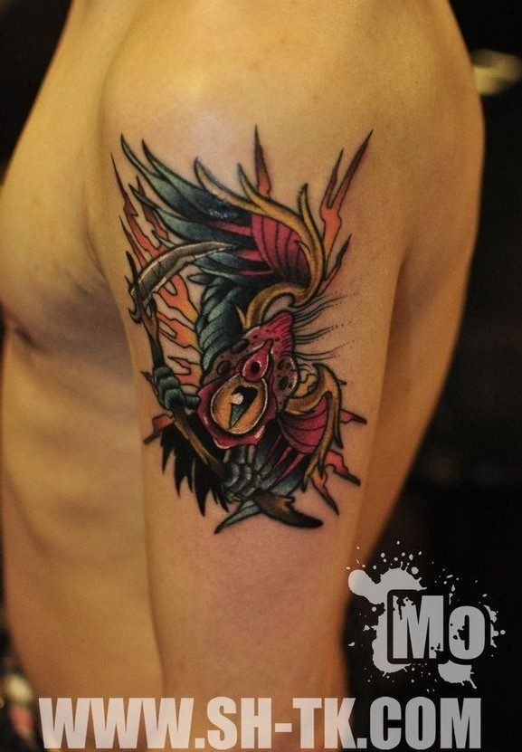 胳膊翅膀刀纹身图片图片