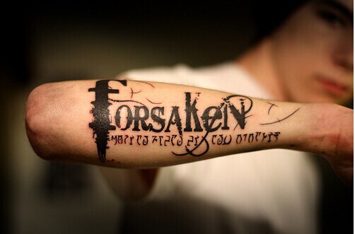 欧美男生手部优美好看英文纹身图案图片