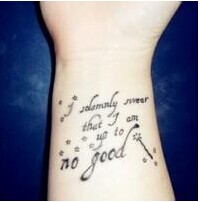 女生手部唯美音乐符纹身图案图片