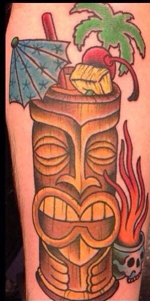 手臂彩色卡通饮料纹身图案图片