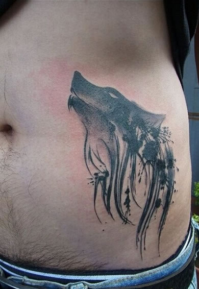 腰部犀利的水墨风格狼头纹身图图片缩略频道推荐图