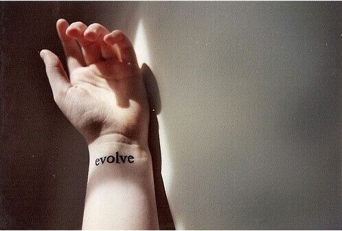 女生手部清新英文纹身图图片