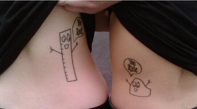 搞怪情侣腰部纹身图案图片