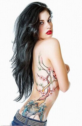 国外漂亮美女腰部漂亮好看的风景桃花图片