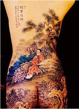 性感全裸美女腰部漂亮好看的国画纹身图片