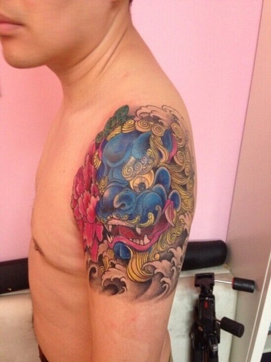 推荐一款手臂唐狮纹身图案图片