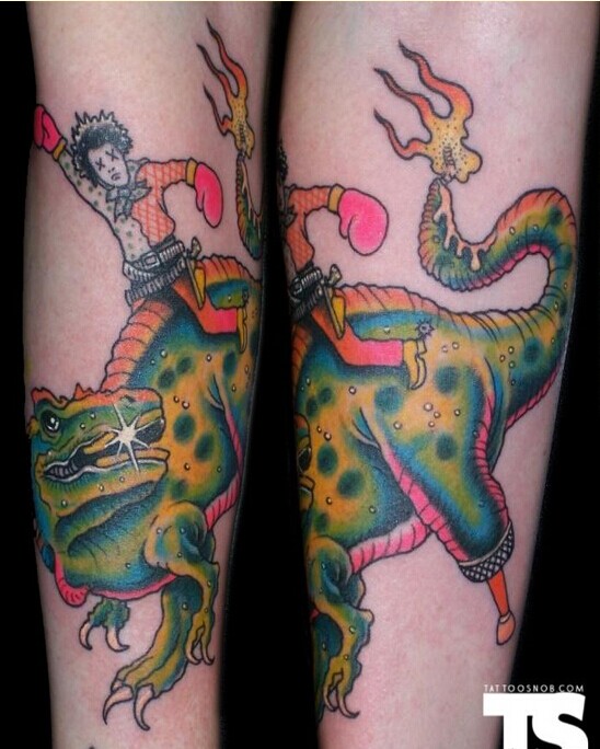 手部一款个性貔貅纹身图案图片