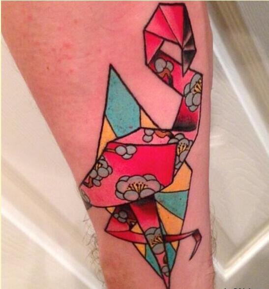 漂亮手臂彩色纹身图案推荐图片