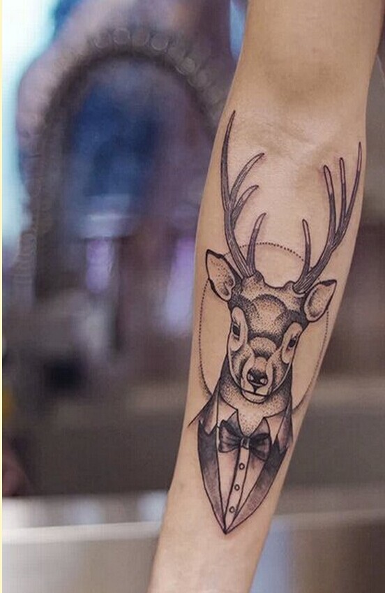 时尚手臂漂亮点刺鹿纹身图案推荐图片
