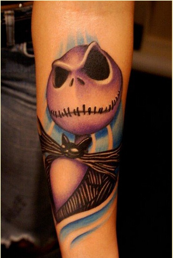 个性手臂时尚经典娃娃纹身图案图片