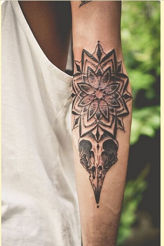 个性手臂时尚羚羊梵花纹身图案图片