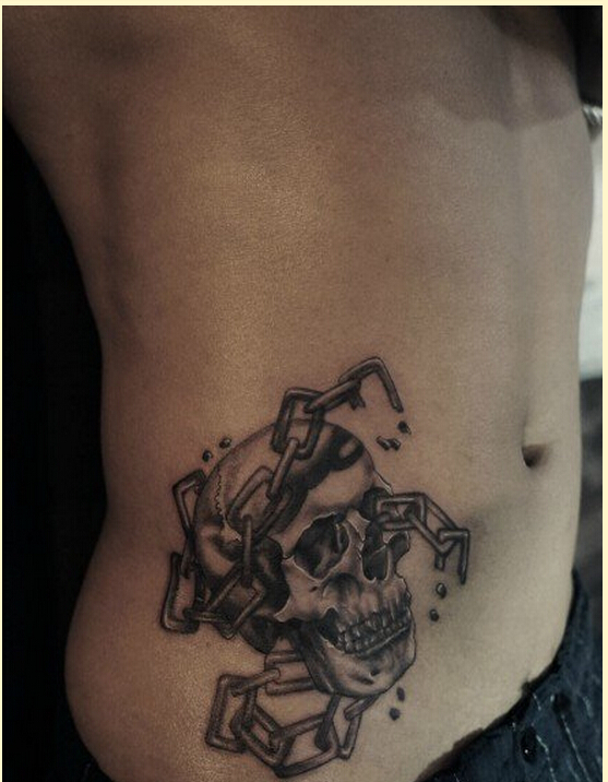 个性时尚腹部欧美骷髅纹身图案图片