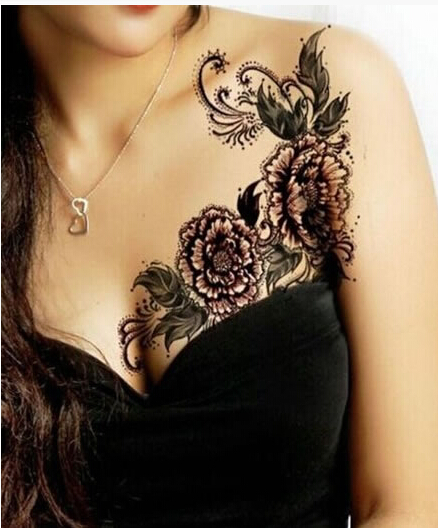 美女胸部唯美好看的的花纹身图案图片