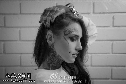 欧美漂亮的纹身美女纹身图案