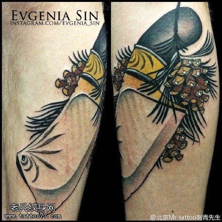 彩绘欧式菜刀纹身图案