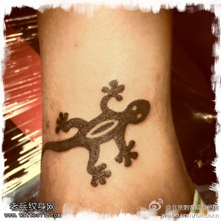 辟邪可爱壁虎纹身图案