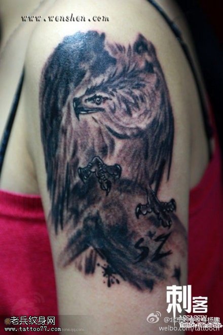 雄风威武鹰纹身图案