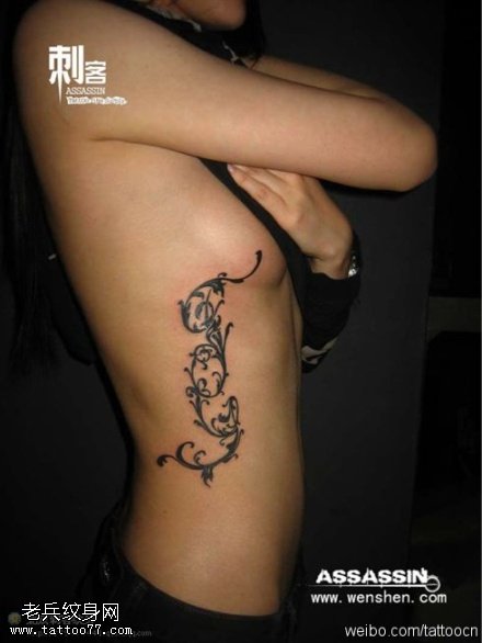 炫酷潮流黑藤纹身图案